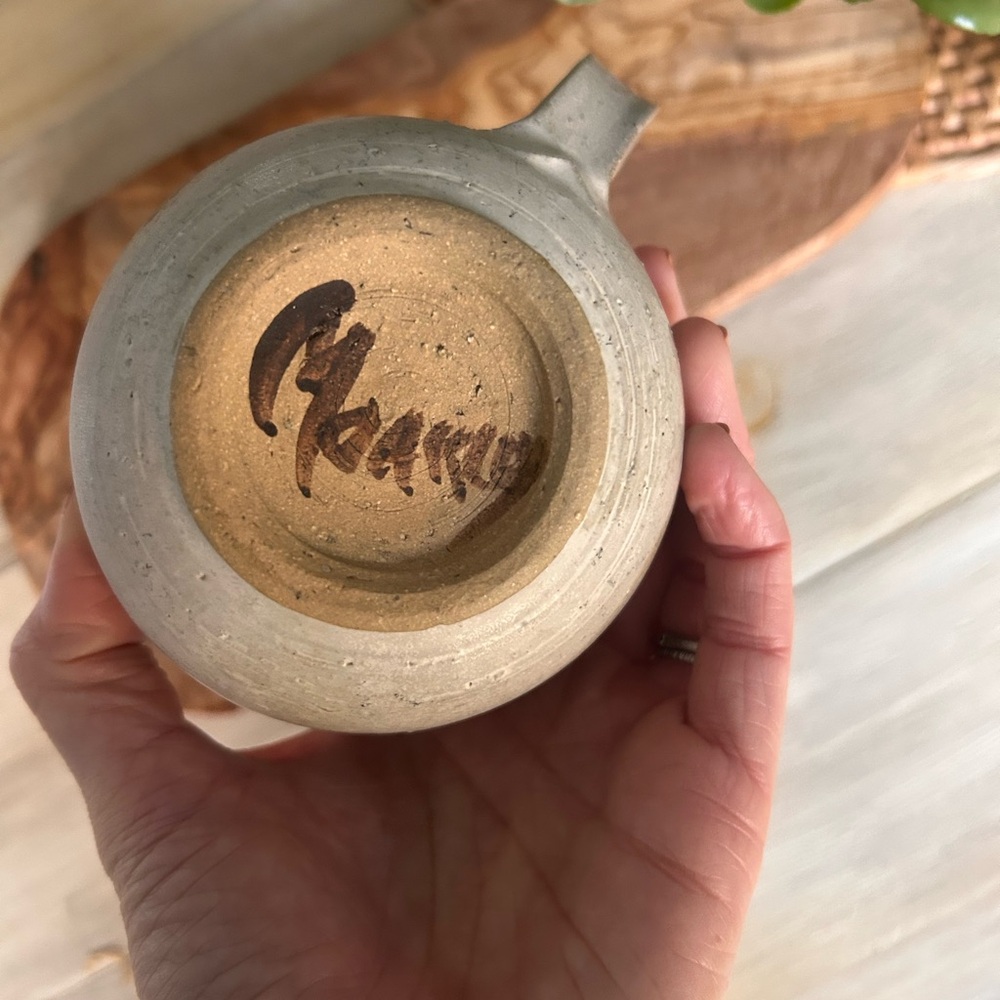 Handcrafted Ceramic Mug - Picture 3 of 8